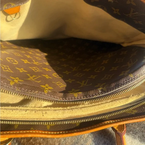 Louis Vuitton Rivoli Monogram Handbag - Picture 12 of 16